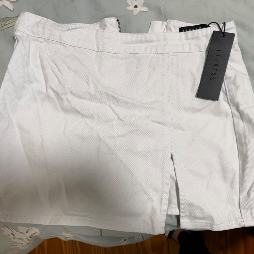 THE LOLA MINI SKIRT WHITE